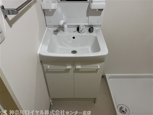 【独立洗面台】