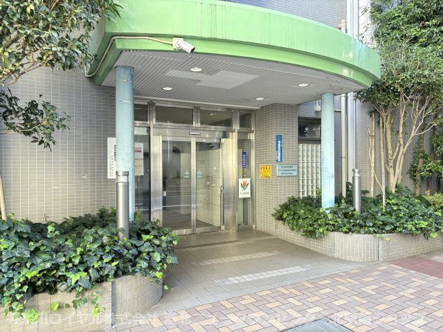 【エントランス】