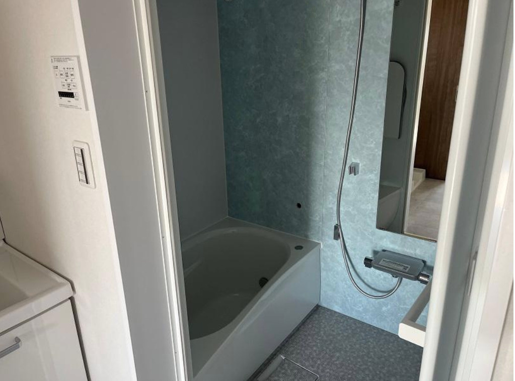 草津市川原２丁目の店舗一部の浴室