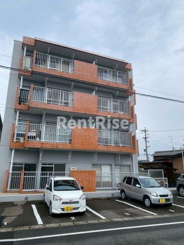 メゾン深山の外観