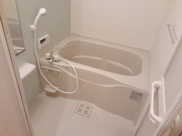 レクサス共栄　Ｆの浴室