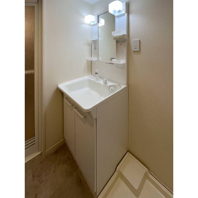 タウンコート旭町の洗面所