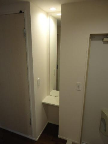 i-classの玄関|玄関　鏡