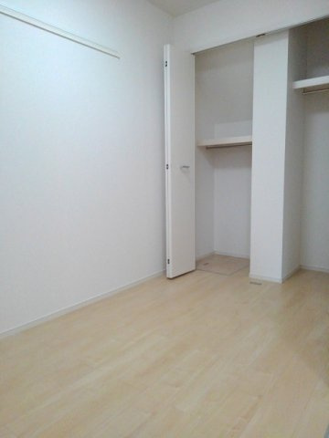 ＰＬＡＩＮ　萩原の内装