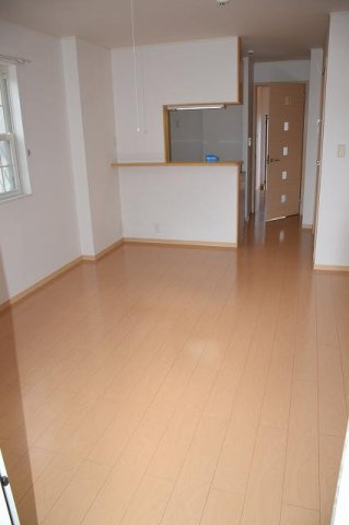 ファミール江明の内装