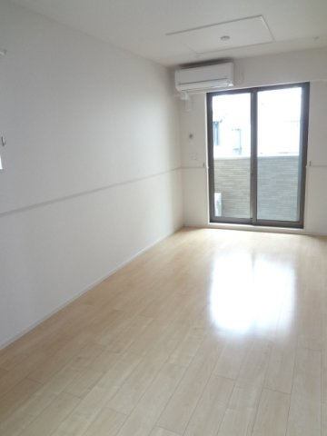 プリマベーラＫの居間・リビング