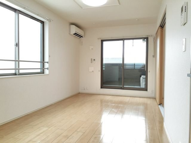 グラン　フェリシアの居間・リビング