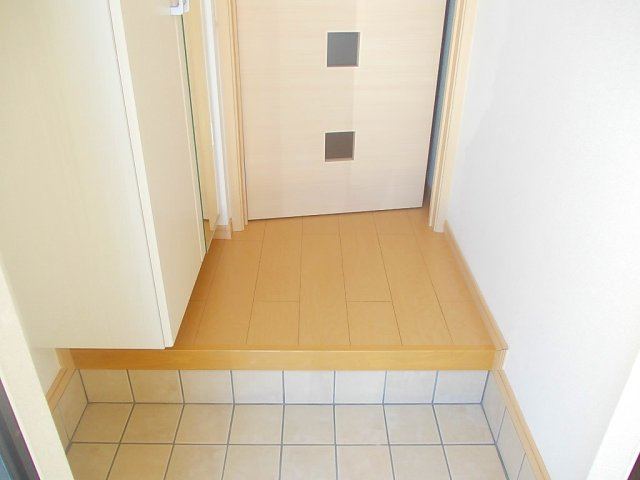 グロワール　Ｂの玄関