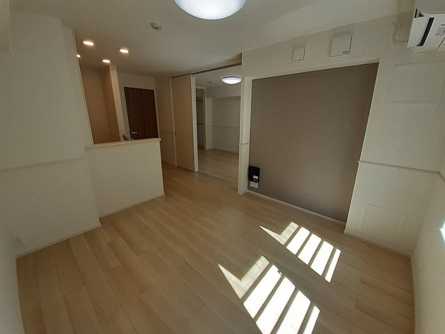 アルモニーメゾンの居間・リビング