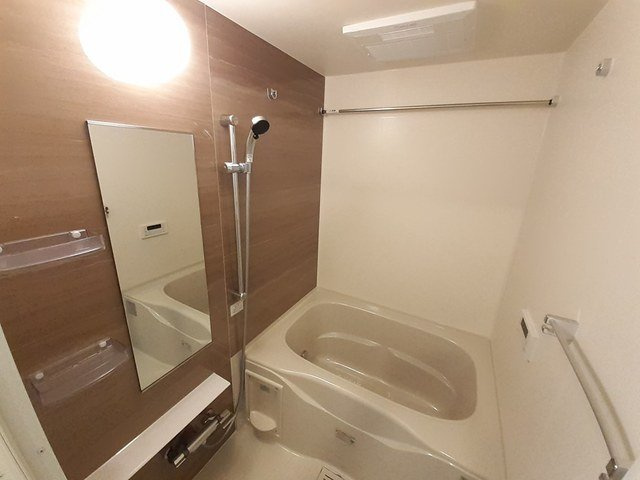 アルモニーメゾンの浴室