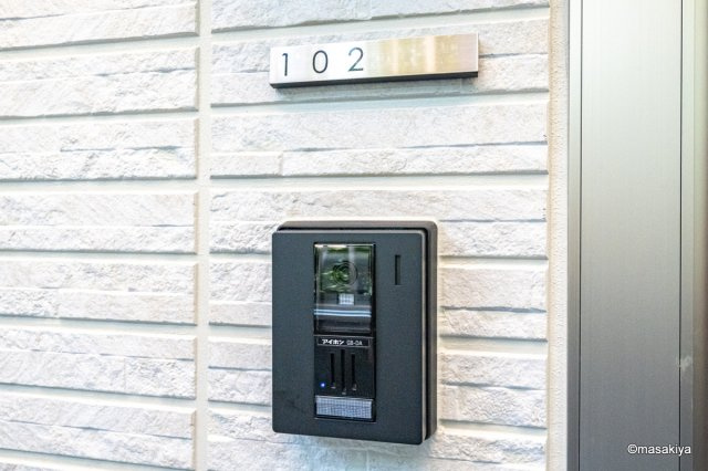 セルメイユールのエントランス|写真は同じ大和ハウス施工の最近の物です。参考にご覧ください。