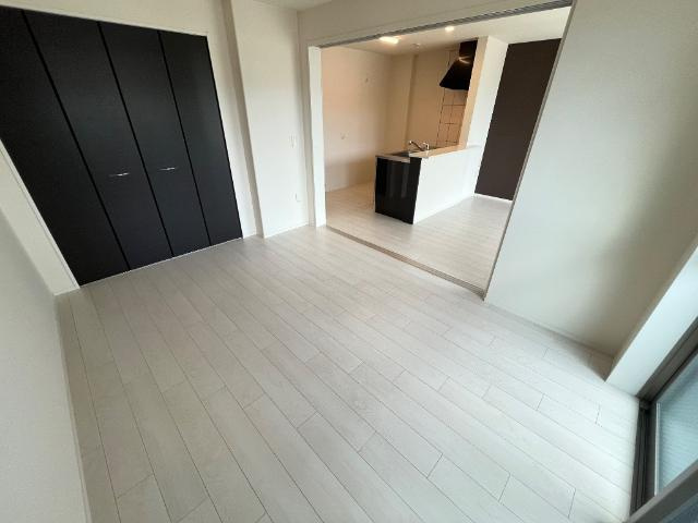 アストリア唐津Ⅱの内装|洋室