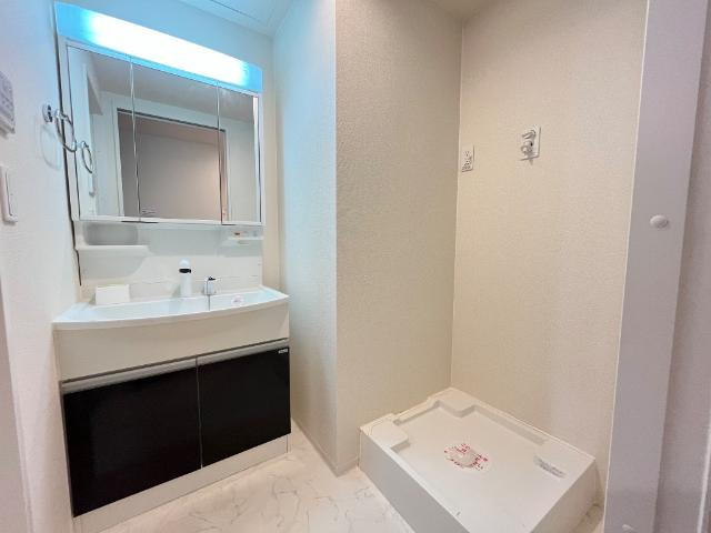 アストリア唐津Ⅱの洗面所|洗髪洗面化粧台