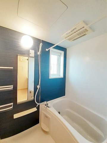 パインブライトⅡＡの浴室|お風呂で日々の疲れを落としましょう