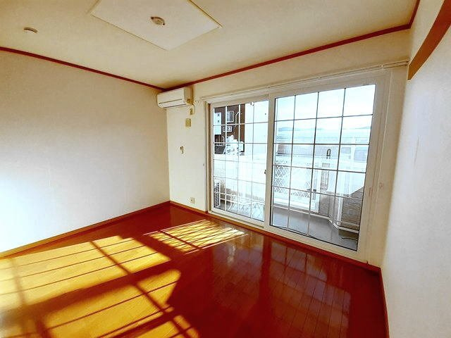 ポライトリーＮＯＺＯＭＩ　Ｂの内装|内装は落ち着いています