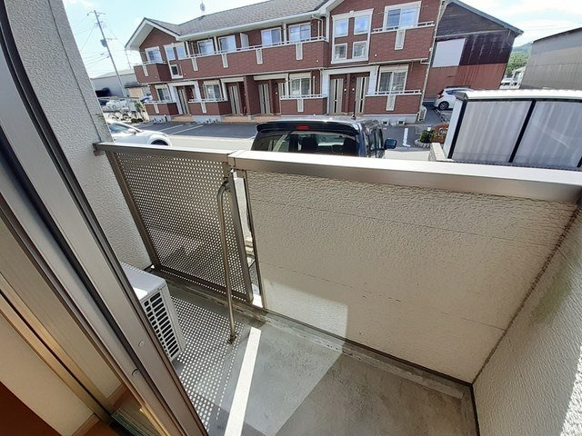 ジュネス原１番館のバルコニー|広々としたバルコニーです