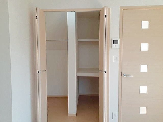 ジュネス原１番館の収納|たっぷりとした収納スペースです