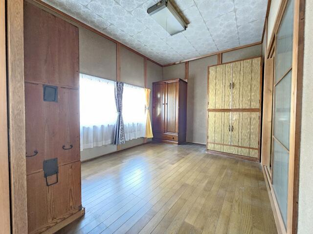 瑞浪市陶町猿爪の一戸建ての内装