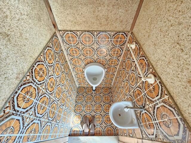 瑞浪市陶町猿爪の一戸建てのトイレ