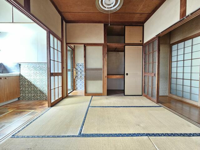 瑞浪市陶町猿爪の一戸建ての内装