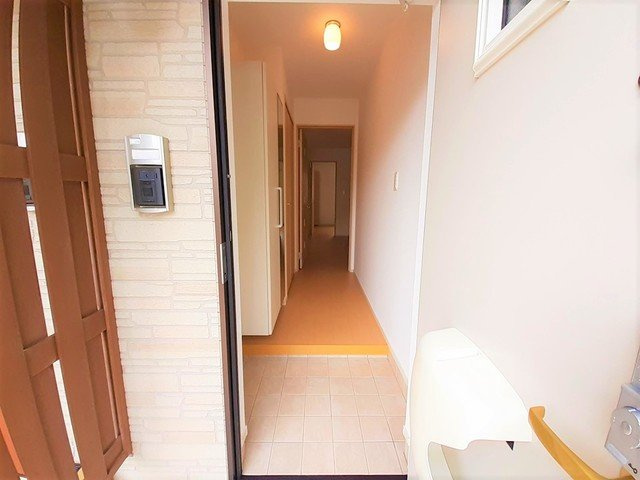 プティボヌールⅠの玄関|シンプルで使いやすい玄関です