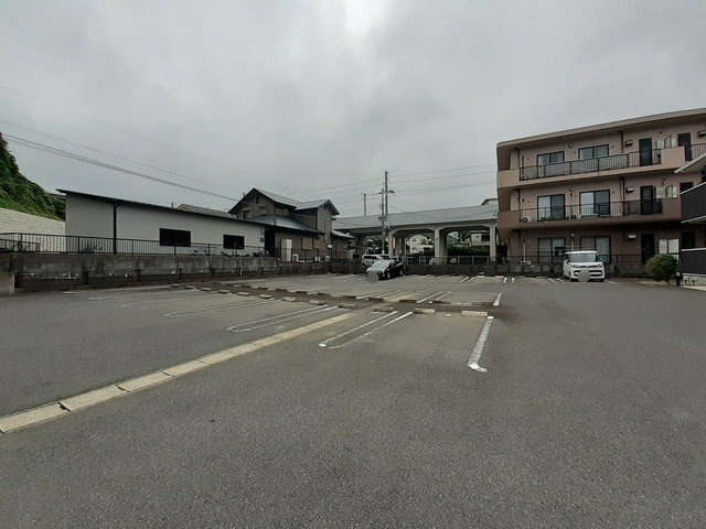 プティボヌールⅠの駐車場|カースペースがあります