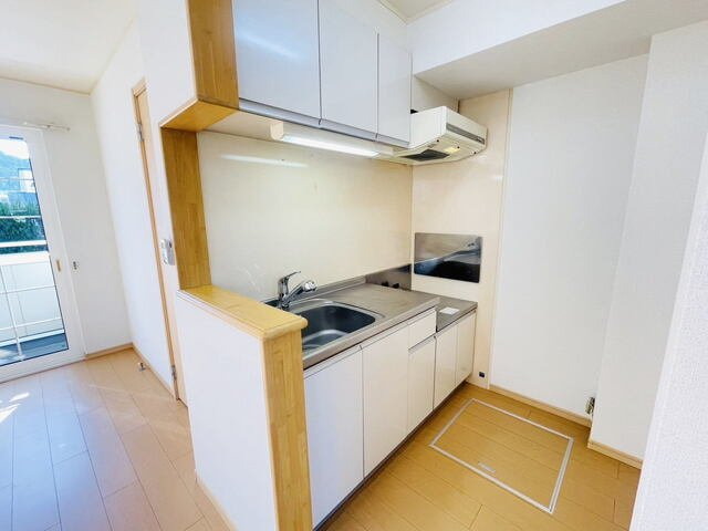 メビウス鏡Ⅳ番館のキッチン|きれいなキッチンです