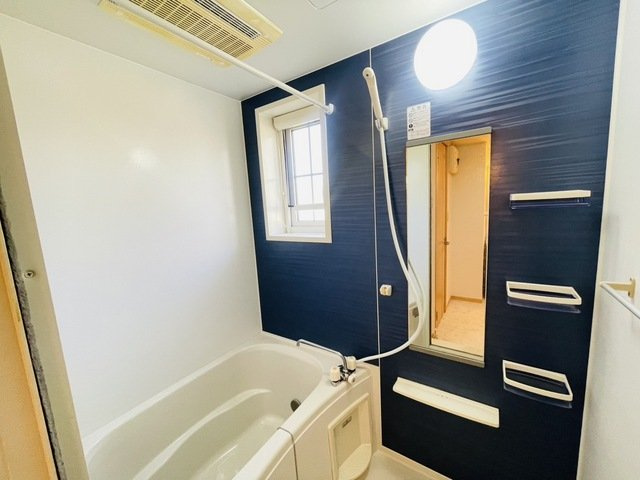 メビウス鏡Ⅳ番館の浴室|お風呂です