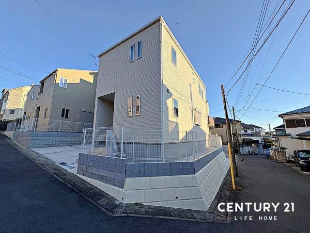 ブルーライン「上永谷」新築戸建の画像