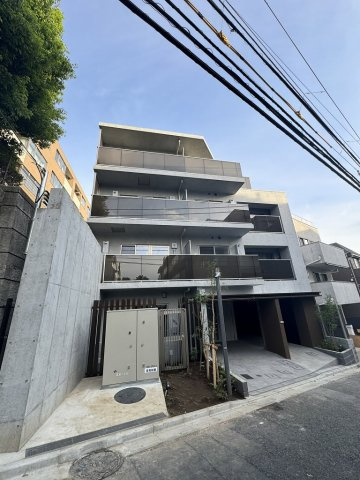 LUMIEC BUNKYO SENGOKUの外観
