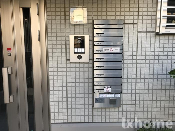 Vent Vert千里丘のエントランス