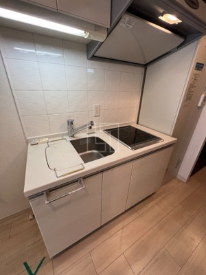 【キッチン】 | LAV心斎橋WEST | LUV心斎橋WEST（ラブ心斎橋ウエスト）　システムキッチン