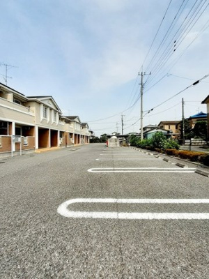 【駐車場】 | プロムナ－ドＡ