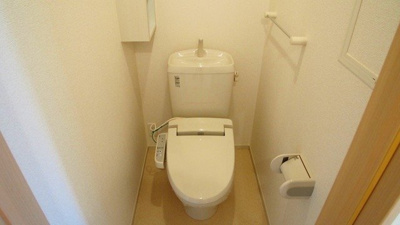 【トイレ】 | エシリアル・ルミノシティー