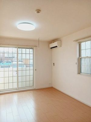 【洋室】 | プリムロ－ズ