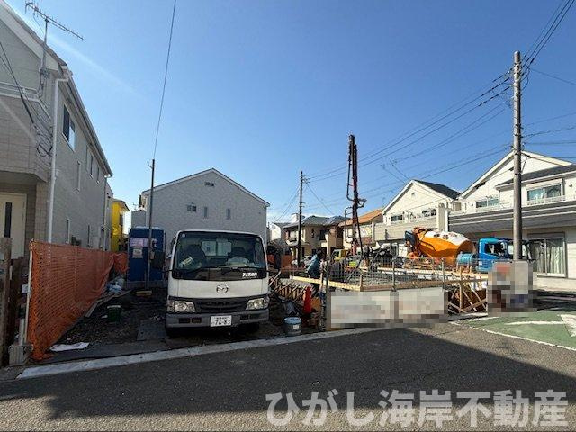 平塚市虹ケ浜　新築戸建　全2棟の外観|2月13日撮影　建築中　現地外観