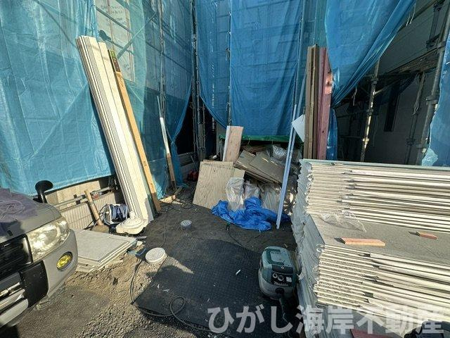 平塚市虹ケ浜　新築戸建　全2棟の駐車場|6月2日撮影　工事中　駐車スペース