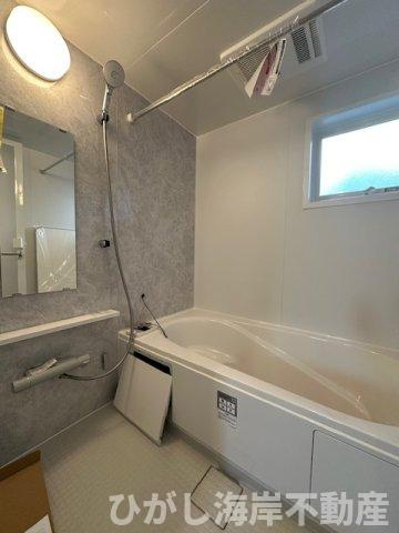 藤沢市片瀬山１丁目　新築戸建　全３棟の浴室|一坪タイプのユニットバス