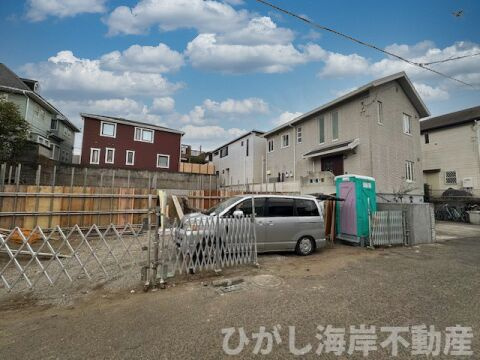 藤沢市辻堂東海岸1丁目　新築戸建　全２棟の前面道路含む現地写真|2月16日撮影　建築中　現地外観
