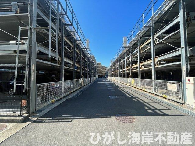 グランシティ湘南海岸Ⅱの駐車場|敷地内駐車場