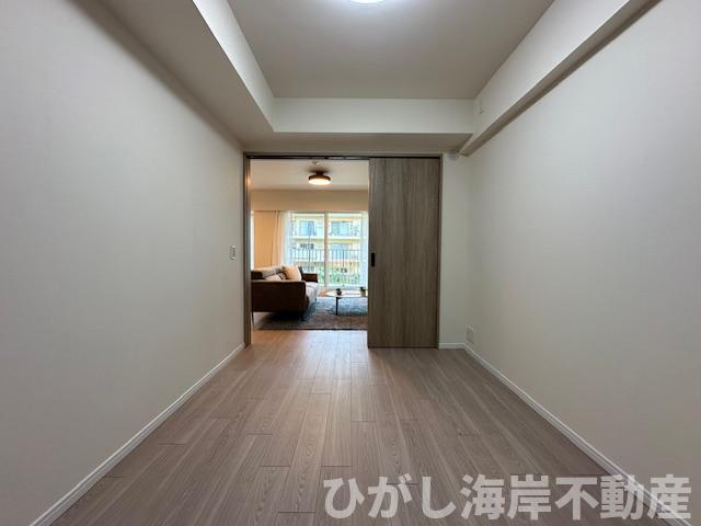 グランシティ湘南海岸Ⅱの洋室|新規リフォーム完了！　5.1帖　洋室