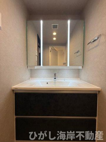 ハイマート辻堂の独立洗面台|新規リフォーム完了！　洗面化粧台