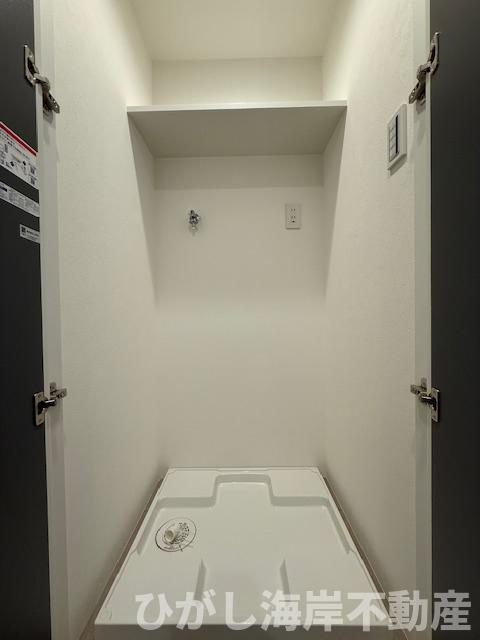 ハイマート辻堂のランドリースペース|新規リフォーム完了！　洗濯機置場