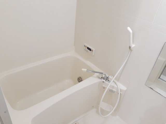 レフィナードⅠの浴室