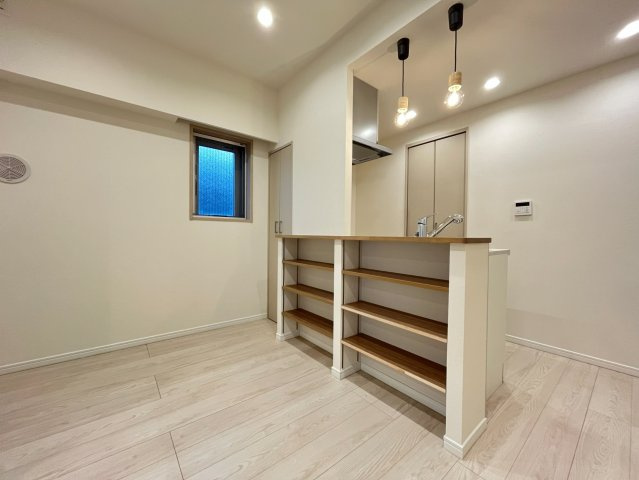 LE-LION　IKEBUKURO COMFORTの居間・リビング