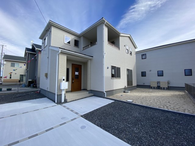 【いわき市泉町滝尻第2】　8号棟　●6号バイパスへのアクセス良好の前面道路含む現地写真|同施工
休日は家族みんなで夢のマイホーム探しに出かけてみませんか！（＾＾）♪
お問い合わせは不動産プラスまで☆

