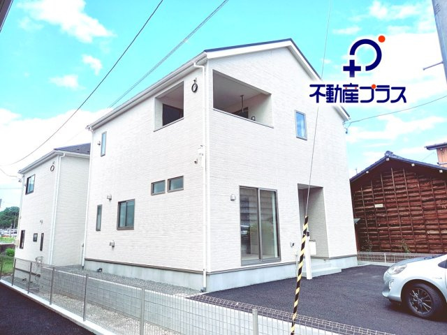 【いわき市内郷内町第7】　新築戸建　1号棟　※必ずもらえる選べるキャンペーン実施中！の前面道路含む現地写真|◆同施工写真です◆
休日は家族みんなで夢のマイホーム探しに出かけてみませんか！（＾＾）♪
お問い合わせは不動産プラスまで☆

