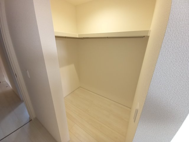 【いわき市平下川原　全２棟／1号棟】　◇◆＼期間限定キャンペーン開催♪／◇◆の収納|◆収納スペースの写真です◆　各部屋にはクローゼットを完備しています！収納が多いお家はすっきりして快適空間です♪



