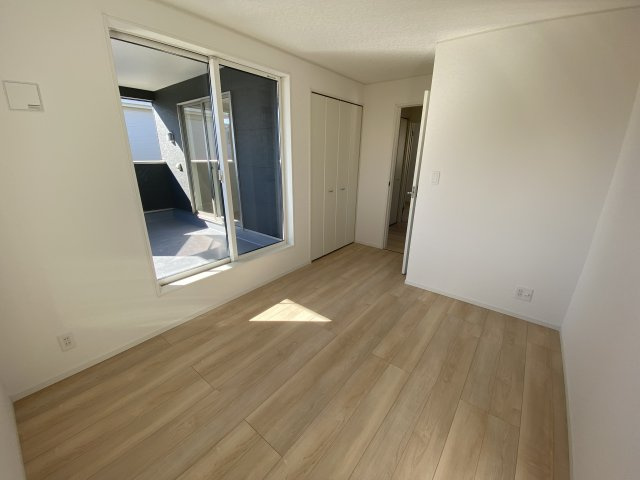 2/3価格変更♪【いわき市小名浜南富岡　第1】　3号棟　※必ずもらえる選べるキャンペーン実施中！の洋室|■□■居室の写真です■□■　
寝室にも、子供部屋にも、趣味のお部屋にもお使いいただけます♪