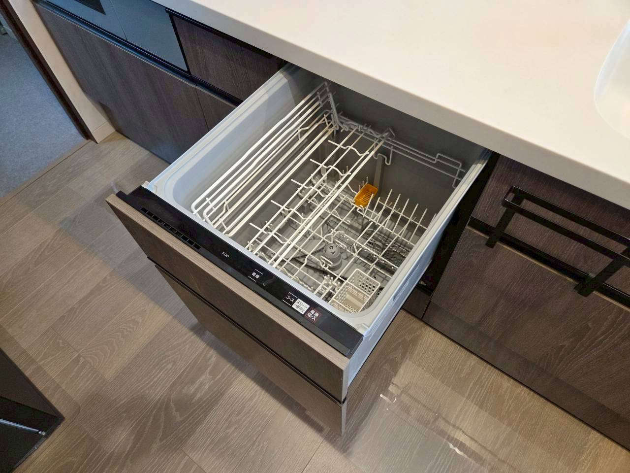 昭和中央3丁目ミサワホーム様施工　中古住宅のキッチン|食洗器付きは未使用です